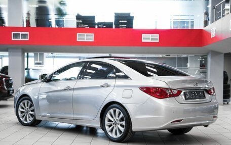 Hyundai Sonata VI, 2010 год, 1 109 000 рублей, 4 фотография