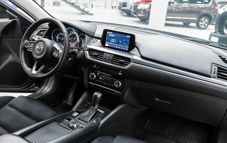 Mazda 6, 2018 год, 1 659 000 рублей, 14 фотография