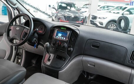 Hyundai Grand Starex Grand Starex I рестайлинг 2, 2009 год, 1 279 000 рублей, 12 фотография