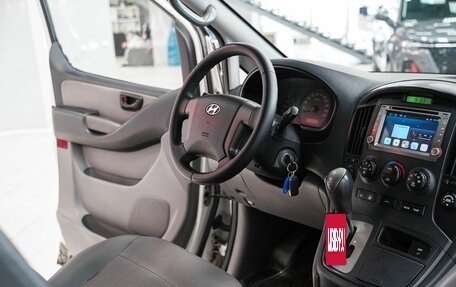 Hyundai Grand Starex Grand Starex I рестайлинг 2, 2009 год, 1 279 000 рублей, 13 фотография
