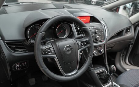 Opel Zafira C рестайлинг, 2013 год, 1 149 000 рублей, 8 фотография