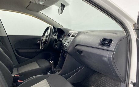 Volkswagen Polo VI (EU Market), 2012 год, 649 000 рублей, 13 фотография