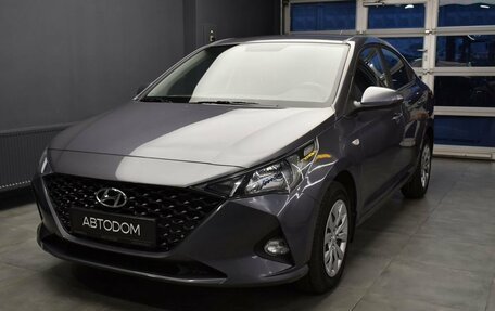 Hyundai Solaris II рестайлинг, 2021 год, 1 580 000 рублей, 2 фотография