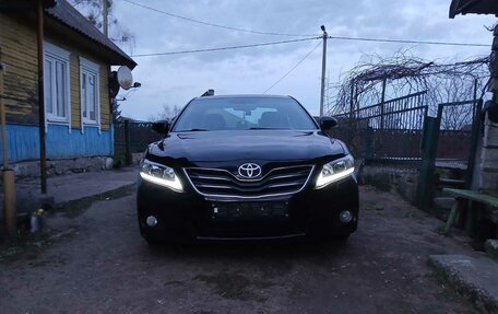 Toyota Camry, 2010 год, 1 250 000 рублей, 1 фотография