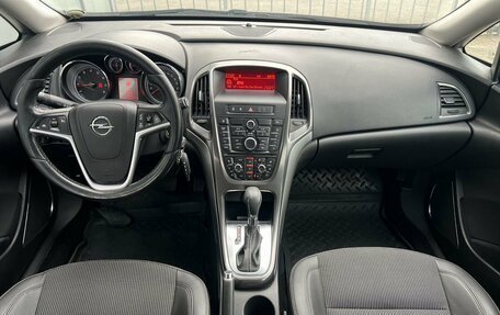 Opel Astra J, 2011 год, 785 000 рублей, 11 фотография