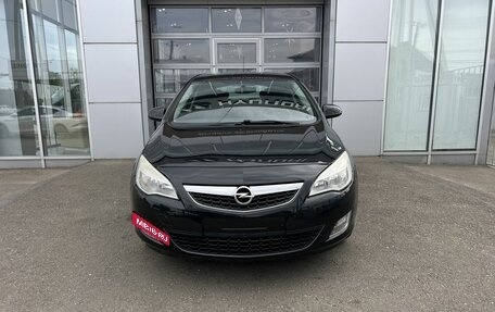 Opel Astra J, 2011 год, 785 000 рублей, 2 фотография