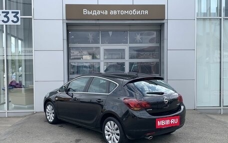 Opel Astra J, 2011 год, 785 000 рублей, 7 фотография