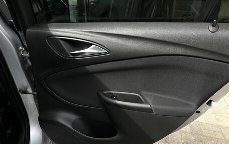 Opel Astra K, 2018 год, 1 100 000 рублей, 12 фотография