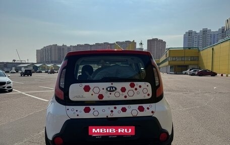 KIA Soul II рестайлинг, 2016 год, 1 290 000 рублей, 3 фотография