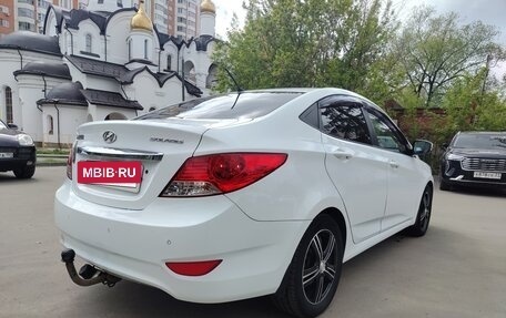 Hyundai Solaris II рестайлинг, 2013 год, 850 000 рублей, 4 фотография