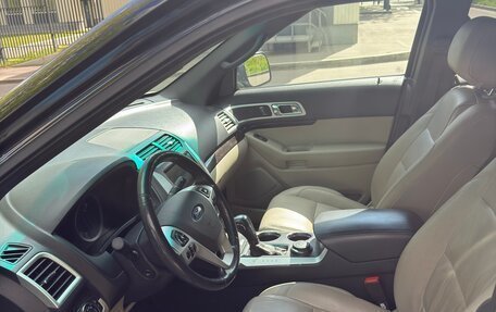 Ford Explorer VI, 2013 год, 1 950 000 рублей, 9 фотография