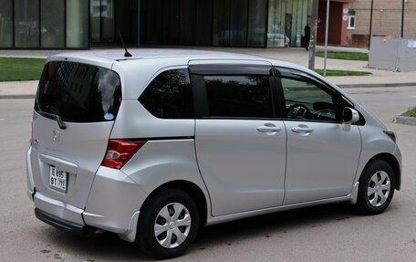 Honda Freed I, 2011 год, 895 000 рублей, 11 фотография