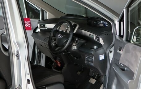 Honda Freed I, 2011 год, 895 000 рублей, 19 фотография