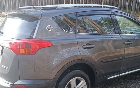 Toyota RAV4, 2014 год, 1 920 000 рублей, 3 фотография
