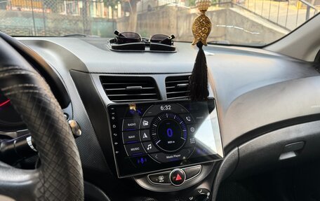 Hyundai Solaris II рестайлинг, 2014 год, 730 000 рублей, 5 фотография