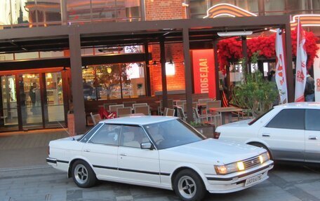 Toyota Mark II VIII (X100), 1987 год, 600 000 рублей, 3 фотография