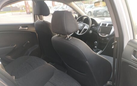 Hyundai Solaris II рестайлинг, 2014 год, 749 000 рублей, 3 фотография