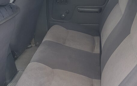 Nissan NP300, 2009 год, 850 000 рублей, 11 фотография