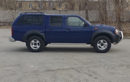 Nissan NP300, 2009 год, 850 000 рублей, 6 фотография