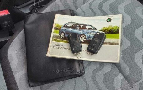 Skoda Fabia II, 2009 год, 560 000 рублей, 11 фотография