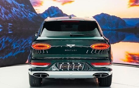 Bentley Bentayga I, 2023 год, 35 000 000 рублей, 4 фотография