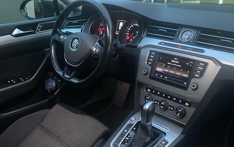 Volkswagen Passat B8 рестайлинг, 2016 год, 1 550 000 рублей, 6 фотография