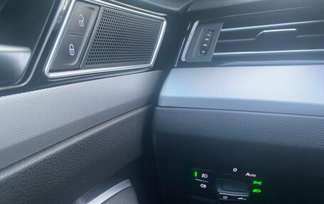 Volkswagen Passat B8 рестайлинг, 2016 год, 1 550 000 рублей, 15 фотография