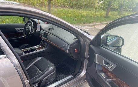 Jaguar XF I рестайлинг, 2010 год, 1 200 000 рублей, 11 фотография