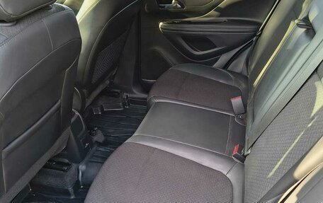 Buick Encore I, 2020 год, 1 450 000 рублей, 12 фотография