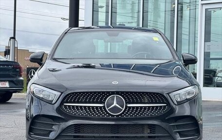 Mercedes-Benz A-Класс, 2022 год, 3 125 000 рублей, 1 фотография