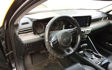 KIA K5, 2021 год, 1 800 000 рублей, 1 фотография