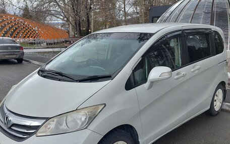 Honda Freed I, 2012 год, 1 150 000 рублей, 4 фотография