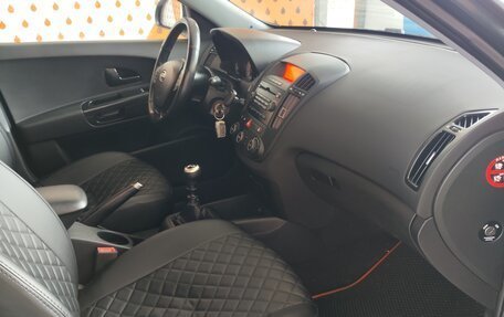 KIA cee'd I рестайлинг, 2008 год, 605 000 рублей, 28 фотография