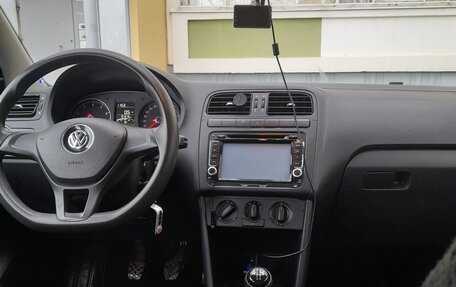 Volkswagen Polo VI (EU Market), 2018 год, 1 400 000 рублей, 4 фотография