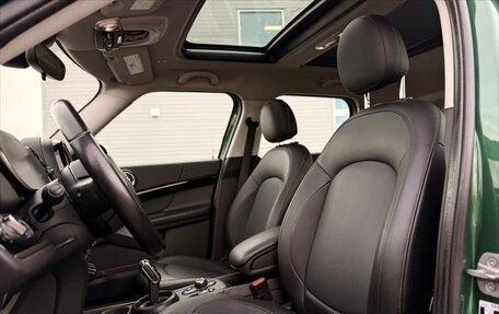 MINI Countryman II (F60), 2022 год, 2 240 000 рублей, 10 фотография