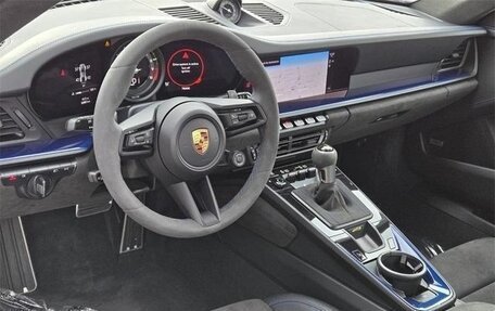 Porsche 911 GT3, 2022 год, 24 685 000 рублей, 11 фотография