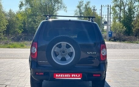 Chevrolet Niva I рестайлинг, 2011 год, 385 000 рублей, 5 фотография