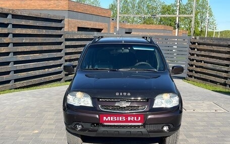 Chevrolet Niva I рестайлинг, 2011 год, 385 000 рублей, 2 фотография