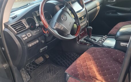 Lexus LX III, 2011 год, 3 990 000 рублей, 20 фотография
