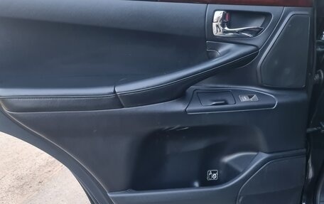 Lexus LX III, 2011 год, 3 990 000 рублей, 19 фотография