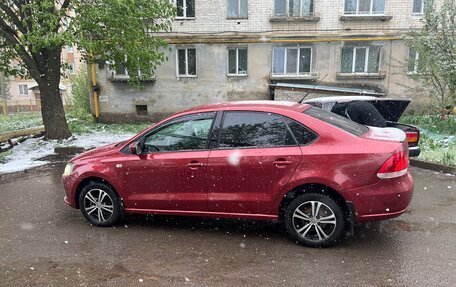 Volkswagen Polo VI (EU Market), 2012 год, 560 000 рублей, 2 фотография