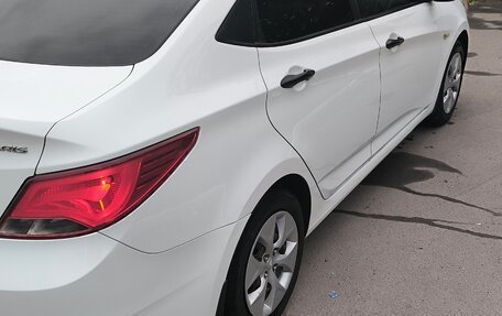 Hyundai Solaris II рестайлинг, 2014 год, 980 000 рублей, 25 фотография