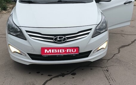Hyundai Solaris II рестайлинг, 2014 год, 980 000 рублей, 14 фотография