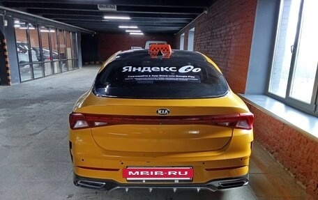 KIA K5, 2021 год, 1 800 000 рублей, 4 фотография
