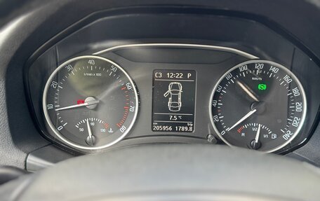 Skoda Octavia, 2011 год, 1 100 000 рублей, 12 фотография