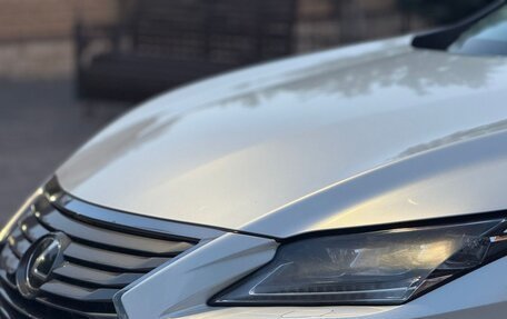Lexus RX IV рестайлинг, 2018 год, 4 770 000 рублей, 3 фотография