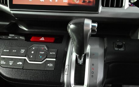 Honda Stepwgn IV, 2013 год, 1 610 000 рублей, 13 фотография