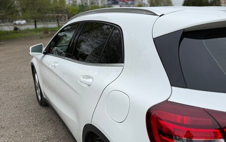 Mercedes-Benz GLA, 2019 год, 2 100 000 рублей, 17 фотография
