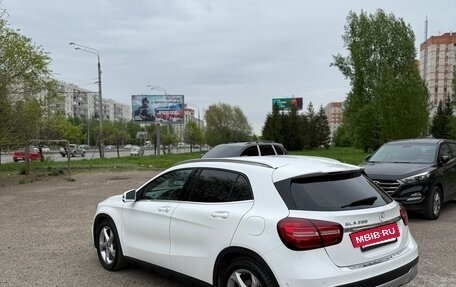 Mercedes-Benz GLA, 2019 год, 2 100 000 рублей, 8 фотография