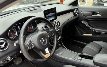 Mercedes-Benz GLA, 2019 год, 2 100 000 рублей, 22 фотография